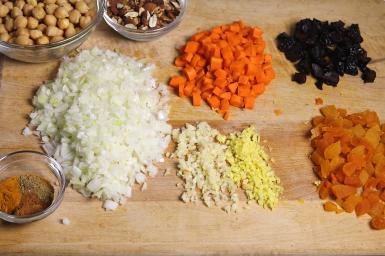 Slow Cooker Moroccan Chicken Tagine with Apricots, Almonds and