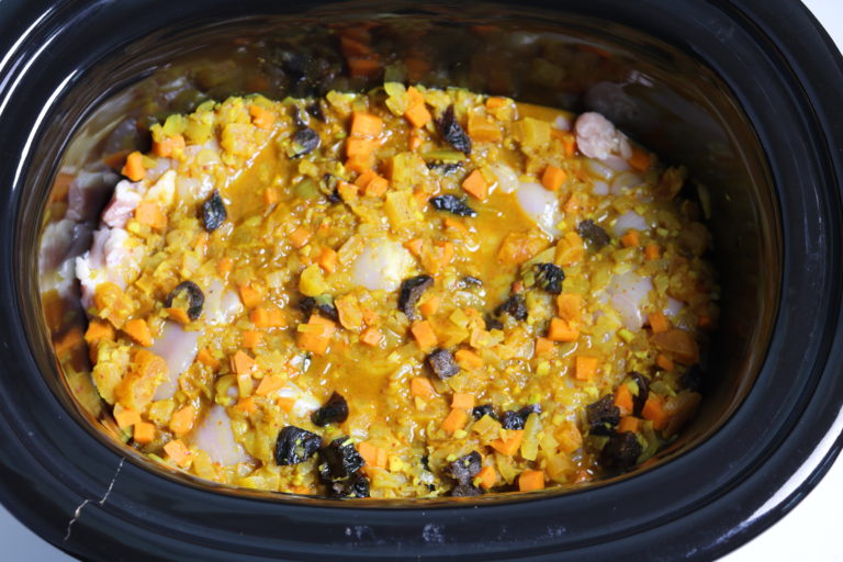 Slow Cooker Moroccan Chicken Tagine with Apricots, Almonds and